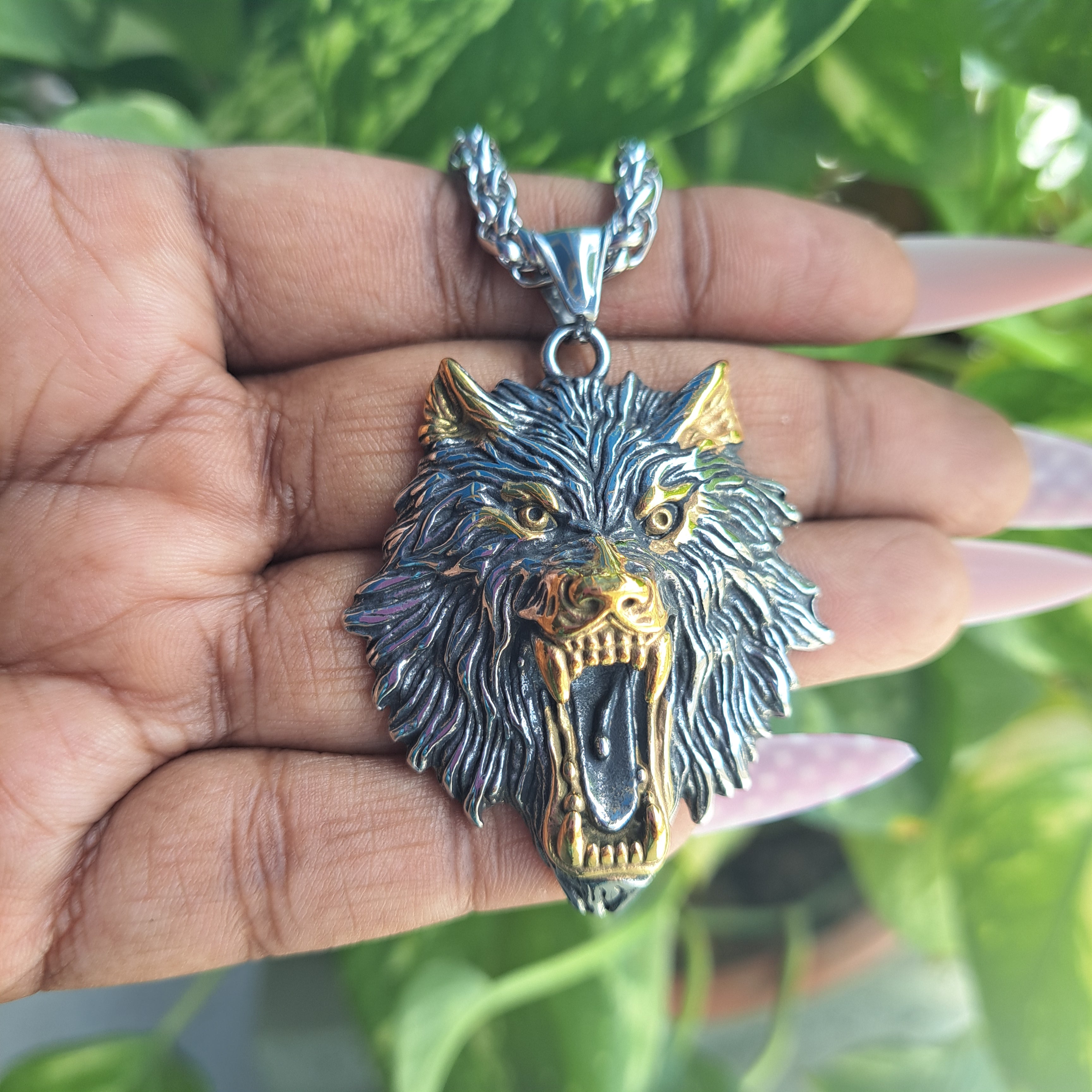 Viking Wolf Stainless Steel Necklace_Pattern